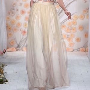 Lauren Conrad Women’s tulle skirt